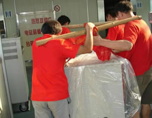 ���ݴ������